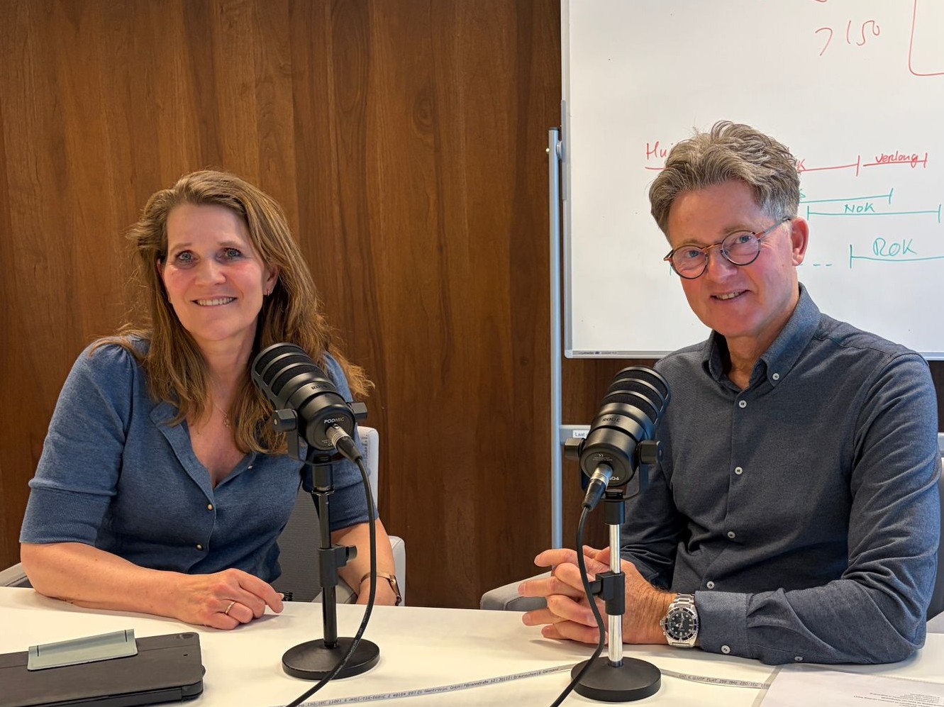 Gertru Diender van het COA en Joop de Boer